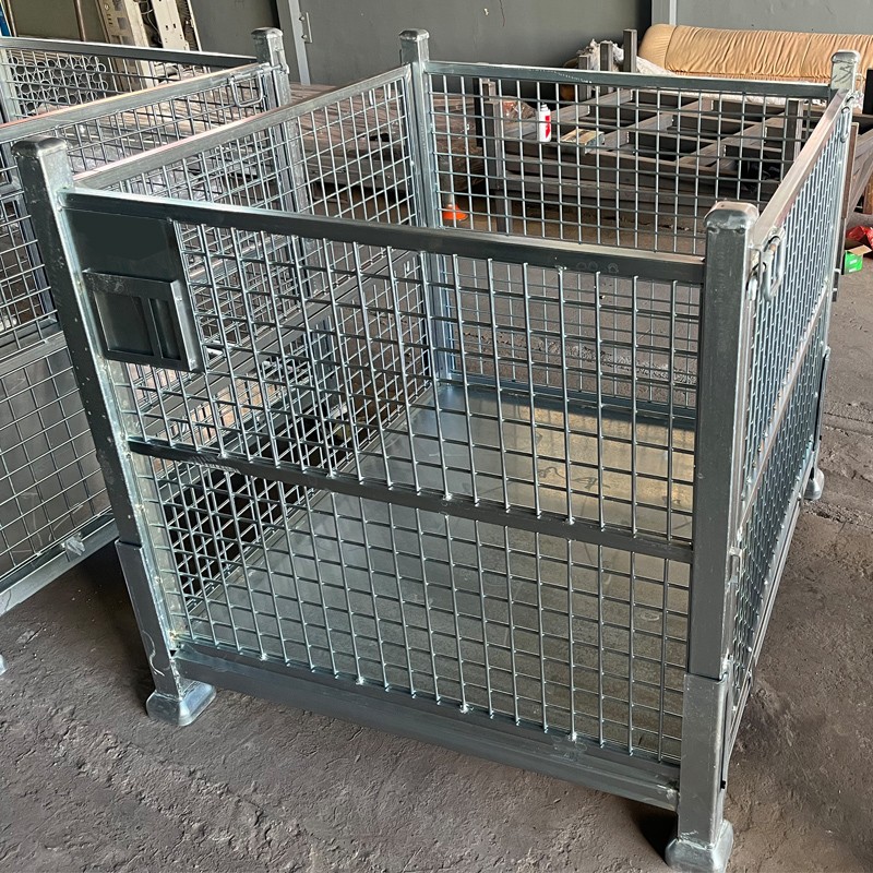 Metal Pallet Box With Steel Plate